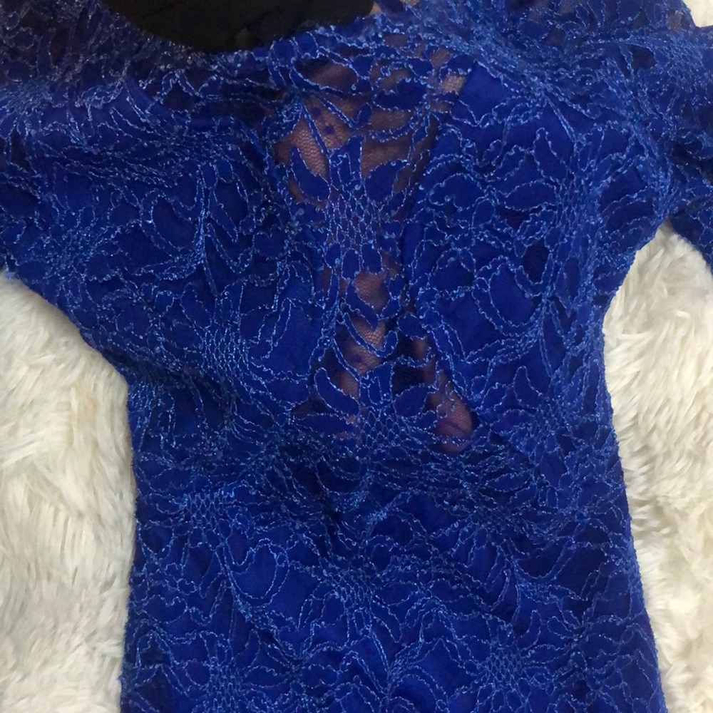 Dress - Picture 5 of 7